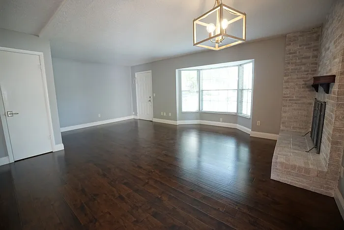 3323 W Swann Ave — Photo 5