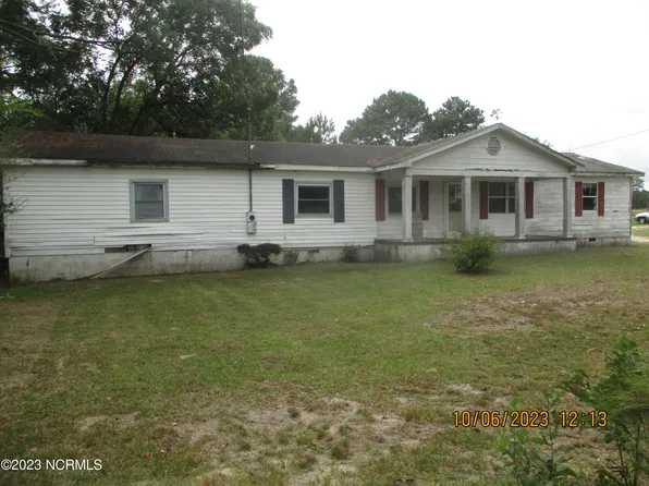 6545 Alton Road, Lucama, NC 27851