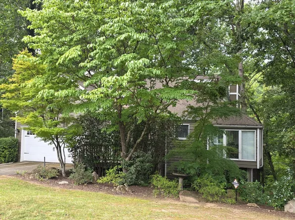 2659 Spring Rock Way NE, Roswell, GA 30075