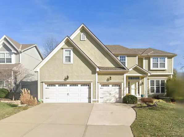 13817 Hauser St, Overland Park, KS 66221