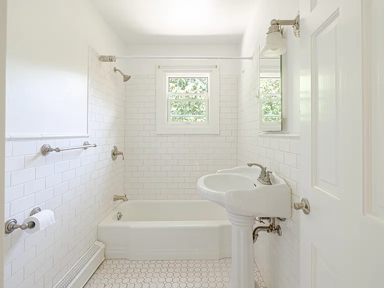 776 Mitchell St — Photo 21