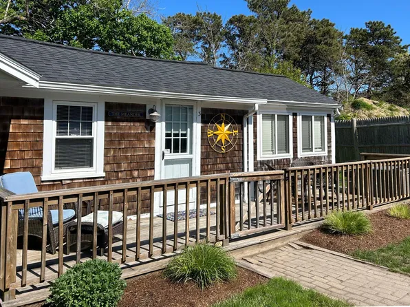 34 Pleasant Street UNIT 3, Dennis Port, MA 02639
