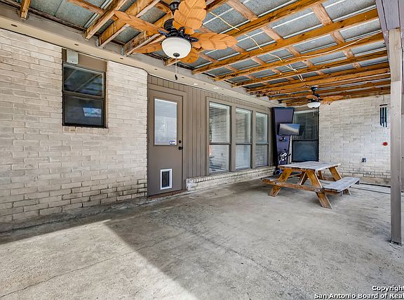 5th image of 16622 Turkey Point St