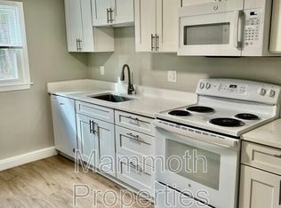 9 Emerald Dr #6, Barrington, NH 03825