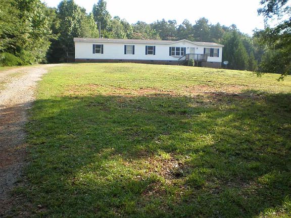 2nd image of 607 Dogwood Ln