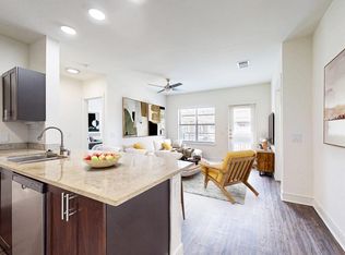 Savoye, Addison, TX 75001