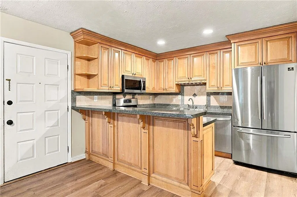 1 bed, 1.0 bath, 600 sqft, $1,500 — Photo 3