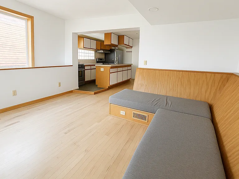 1761 N Marshall St — Photo 9