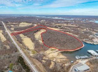 Horseshoe Bend Pkwy, Lake Ozark, MO 65049