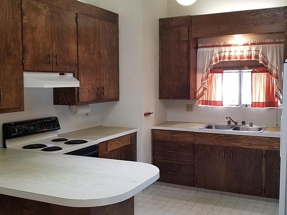 4th image of 5138 Meyers Ave
