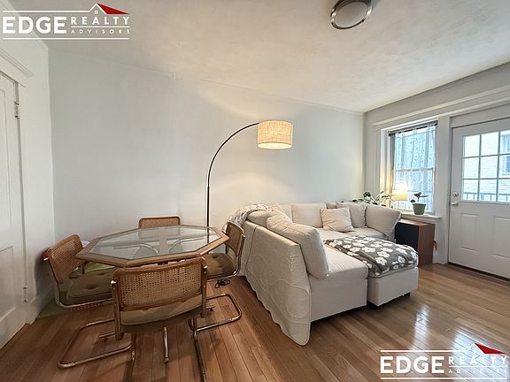 4th image of 130 Brainerd Rd APT 3