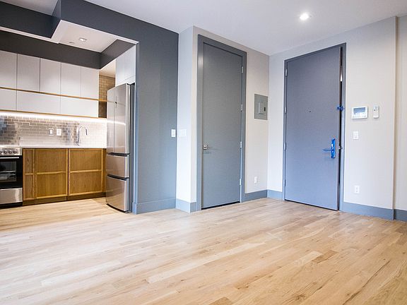 4th image of 830 Flatbush Ave #2P
