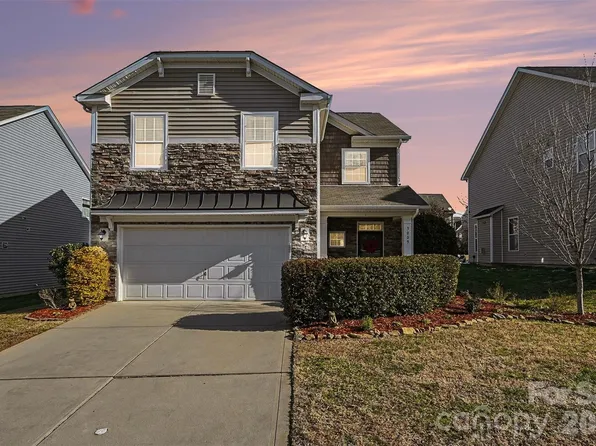 3009 Canopy Dr, Indian Trail, NC 28079