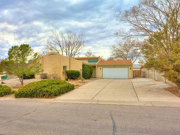 Arizona Sunset Driveway