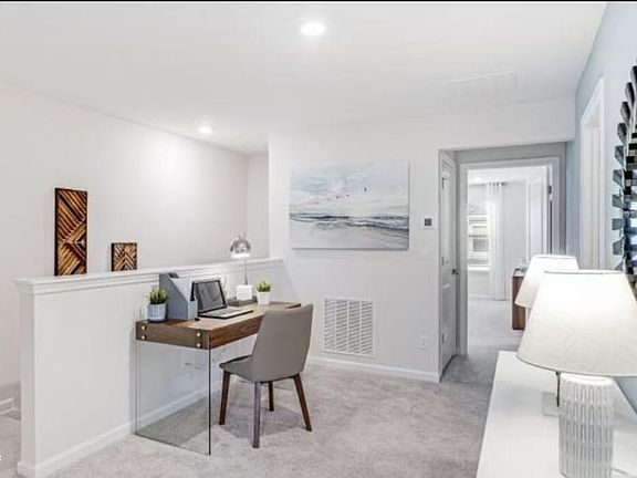 5th image of 1693 PACIFICO Way