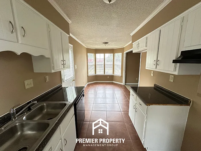 4173 Oak Wind Dr — Photo 7