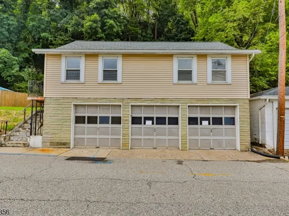 12 Limekiln Rd, Phillipsburg, NJ 08865