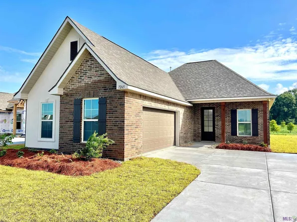 7265 Panama Canal Dr, Gonzales, LA 70737