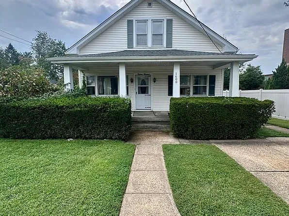 1600 Mount Holly Rd, Burlington, NJ 08016