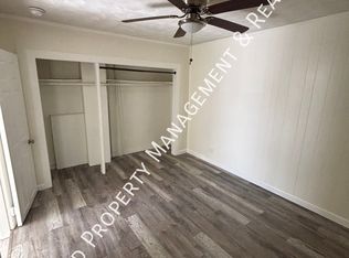 27 Montcalm St APT 1, Woonsocket, RI 02895