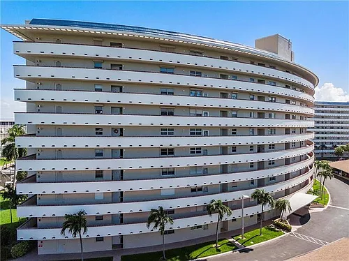 1301 E Hillsboro Blvd #205 Photo 1