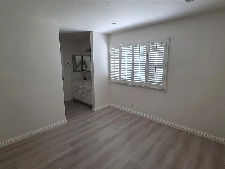 20800 Regency Ct — Photo 20