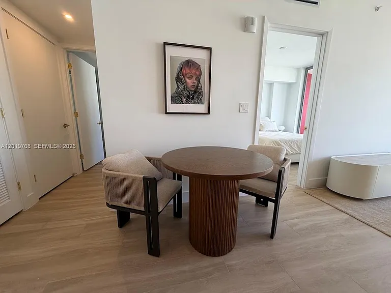 90 NE 32nd #803 — Photo 3