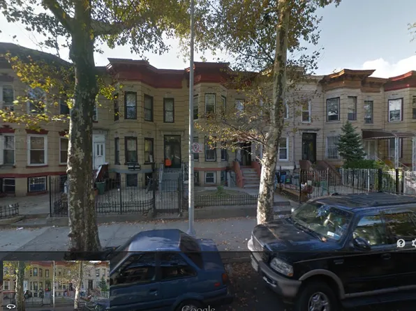 1209 Hancock St, Brooklyn, NY 11221