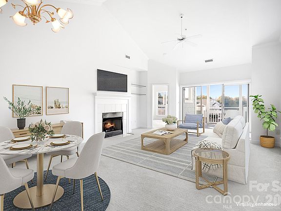 3rd image of 18816 Nautical Dr APT 3