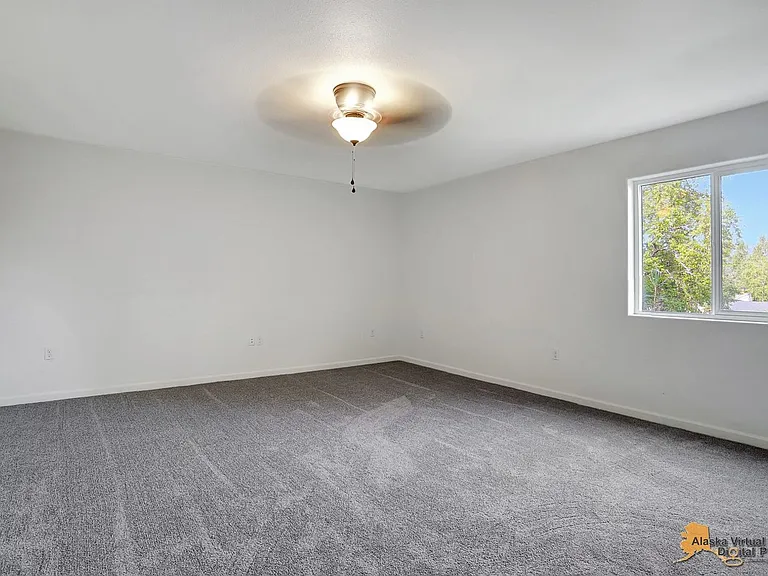 16320 E Bradford Dr — Photo 16