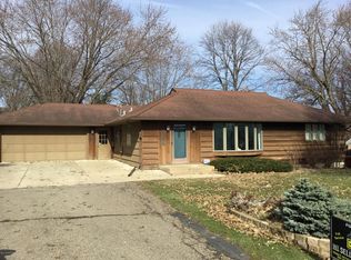 2205 3rd Ave SW, Rochester, MN 55902