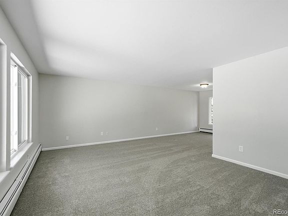 5th image of 4820 W 102nd Place