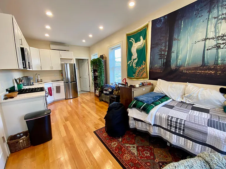3 Edwin St #1 — Photo 6
