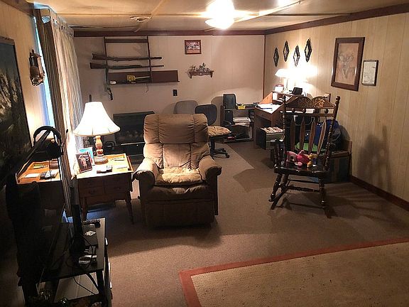2nd image of 793 Deckard Dr