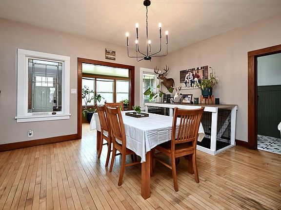 4th image of 1126 Rose STREET