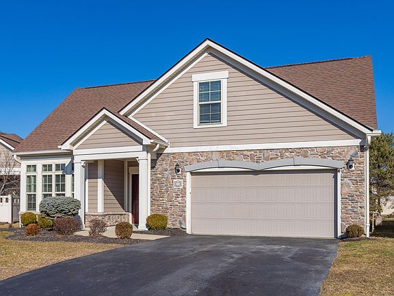 3rd image of 68 Park Knoll Pl