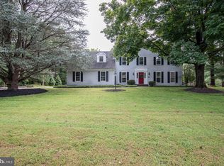 13631 Glenhurst Rd, Gaithersburg, MD 20878