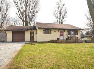608 S 8th St, Frankton, IN