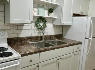 1010 8th St #7, Huntington, WV 25701