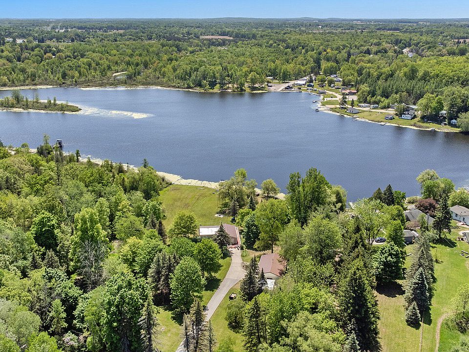 3089 W Yankee Rd, Six Lakes, MI 48886 Zillow