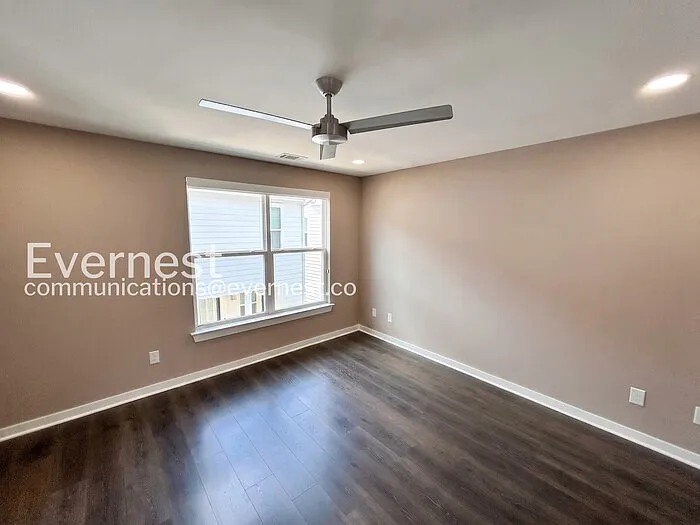 303 Jeffries Way — Photo 11