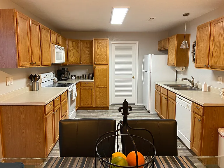 3080 Mandalay Grv #2 — Photo 4