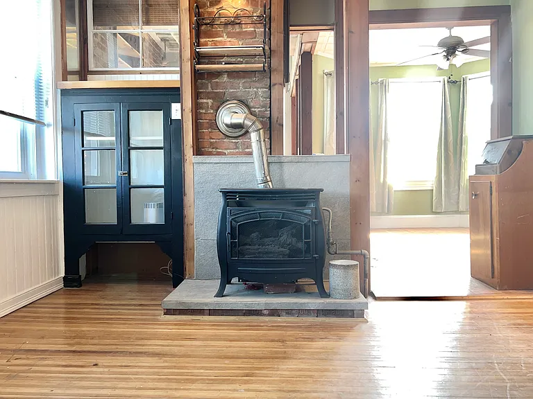 13 Kenyon St #2 — Photo 14