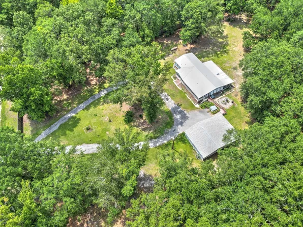 78 Kennedy Ln, Cottageville, SC 29435