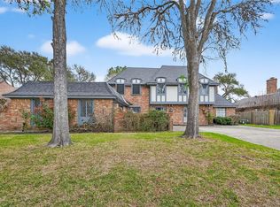 2911 Robinson Rd, Missouri City, TX 77459