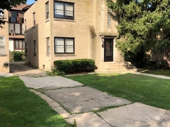 212 Carlton Ter, Rockford, IL 61103