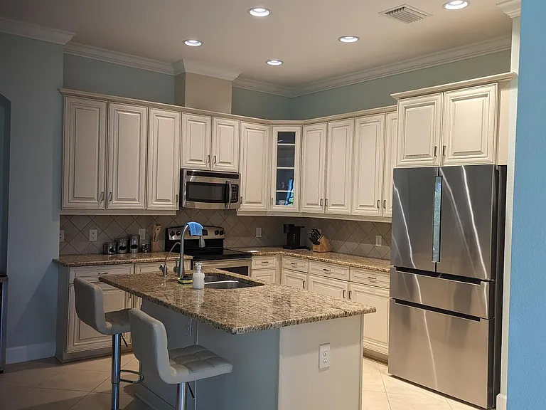 9469 Isla Bella Cir — Photo 20