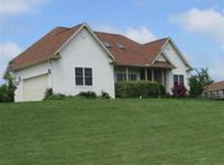 1568 N Crest View Dr, La Porte, IN