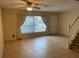 15303 Morning Dr, Lutz, FL 33559