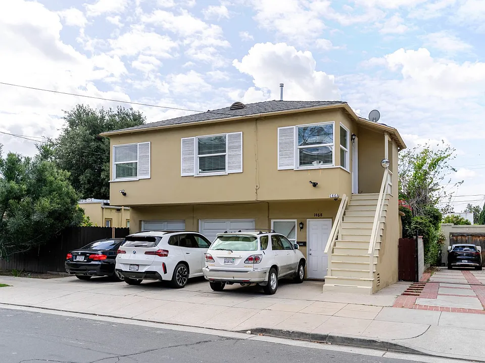 1466 Stanley Ave